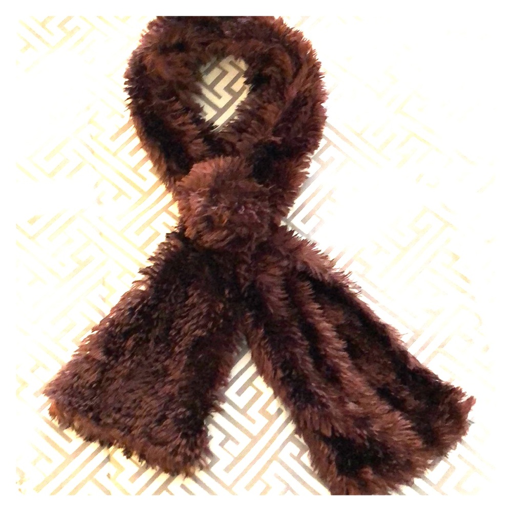 Cutest little scarf ever!